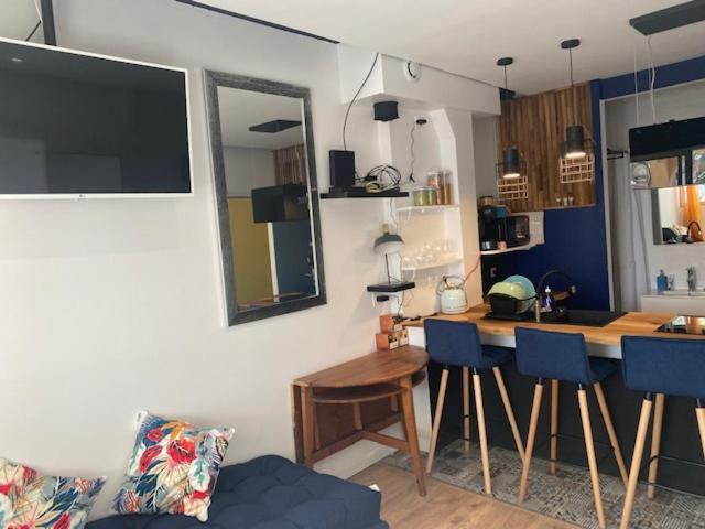 L'Ideal Bleu De La Mer Apartment Груисан Екстериор снимка